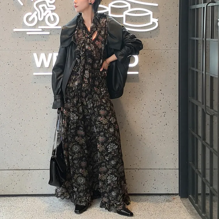 ELVIS.CHEUNG蒋云開運25AW顺纡绉翻领系带长连衣裙