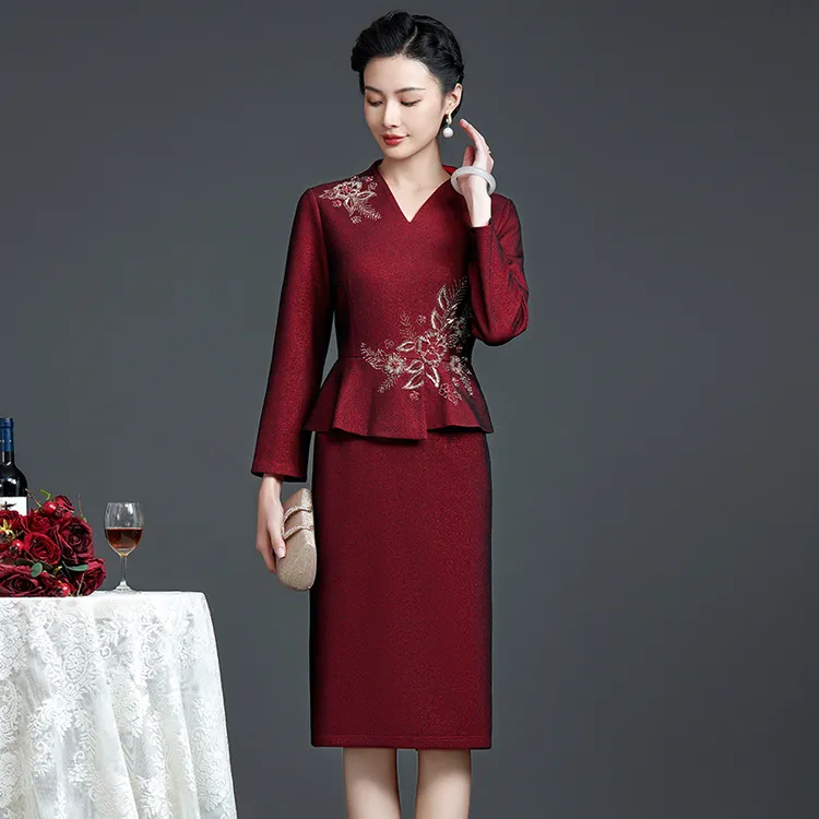 结婚衣服婚礼妈妈礼服春季高贵旗袍中年女喜婆婆婚宴装洋气连衣裙