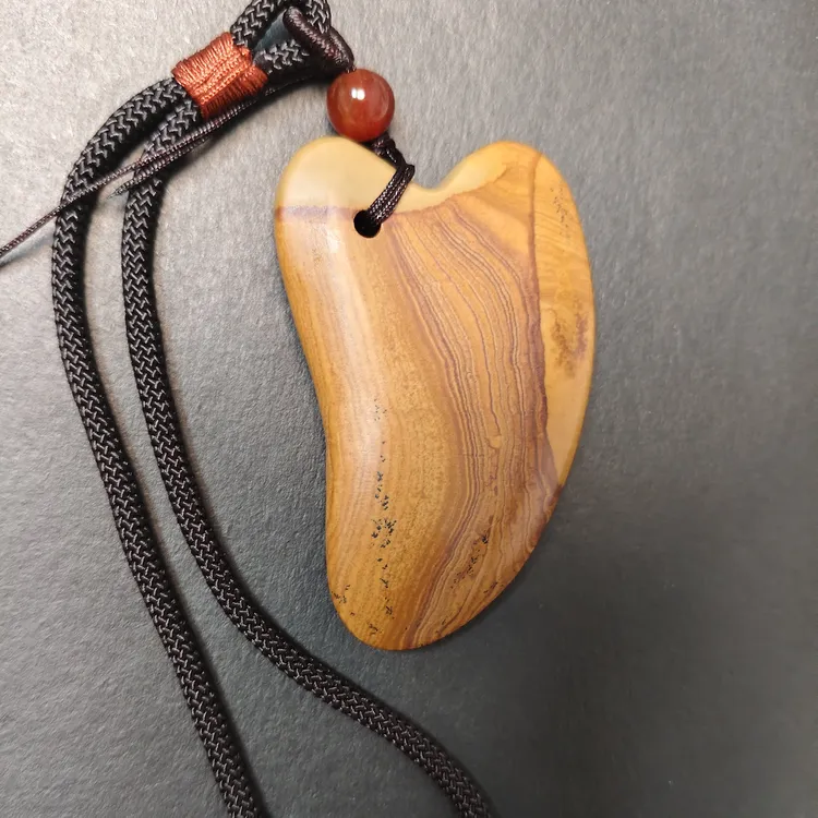 泗水砭石紫金迷你心板，刮痧板