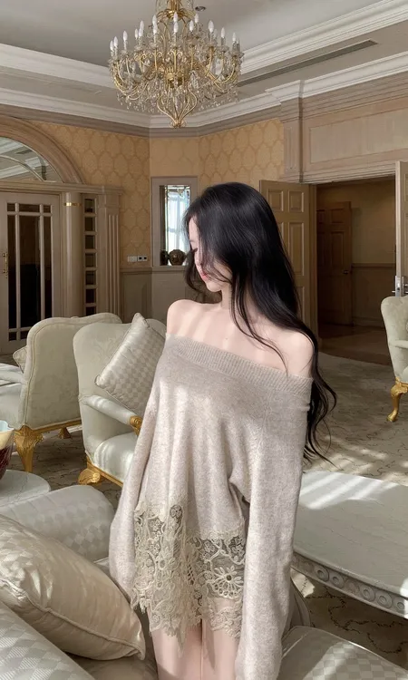 2025秋冬新款时尚高级感蕾丝拼接针织衫上衣女配显瘦半身裙两件套