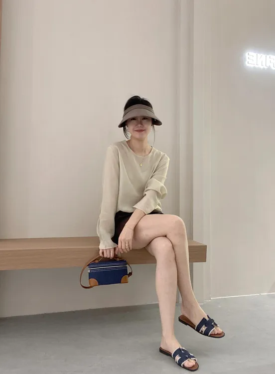 夏季2025新款韩国chuic小众设计感圆领下摆系带长袖衬衫短裤套装