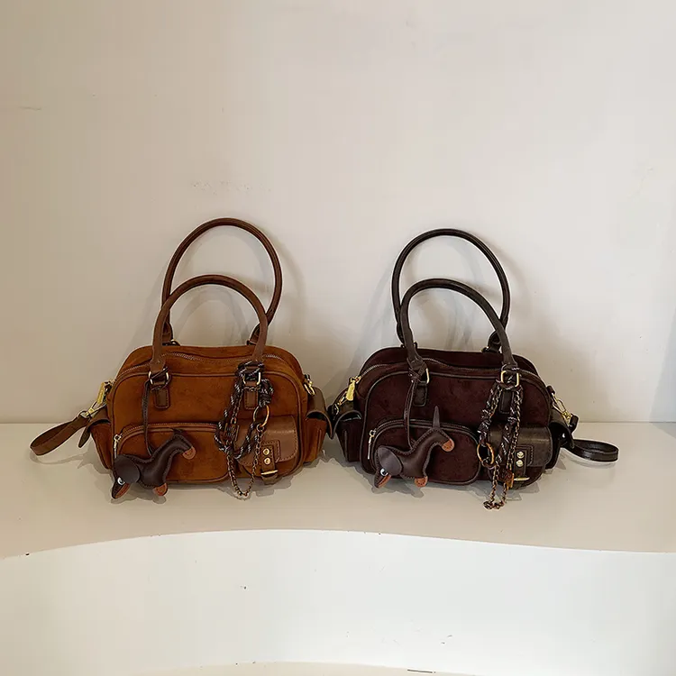 韩国复古腋下包女2025冬新手提保龄球包大容量单肩软皮斜挎笔筒包