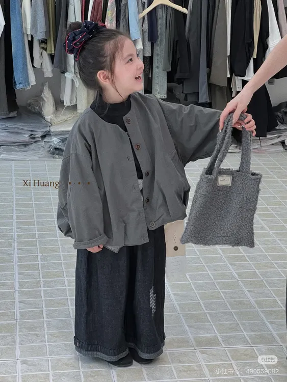 女童外套春秋款2025新款时髦洋气大童儿童宽松潮酷秋季棒球服夹克