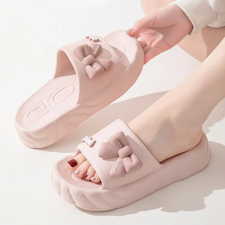新款拖鞋女夏季室内学生宿舍厚底凉拖鞋浴室防滑外穿女士卡通可爱