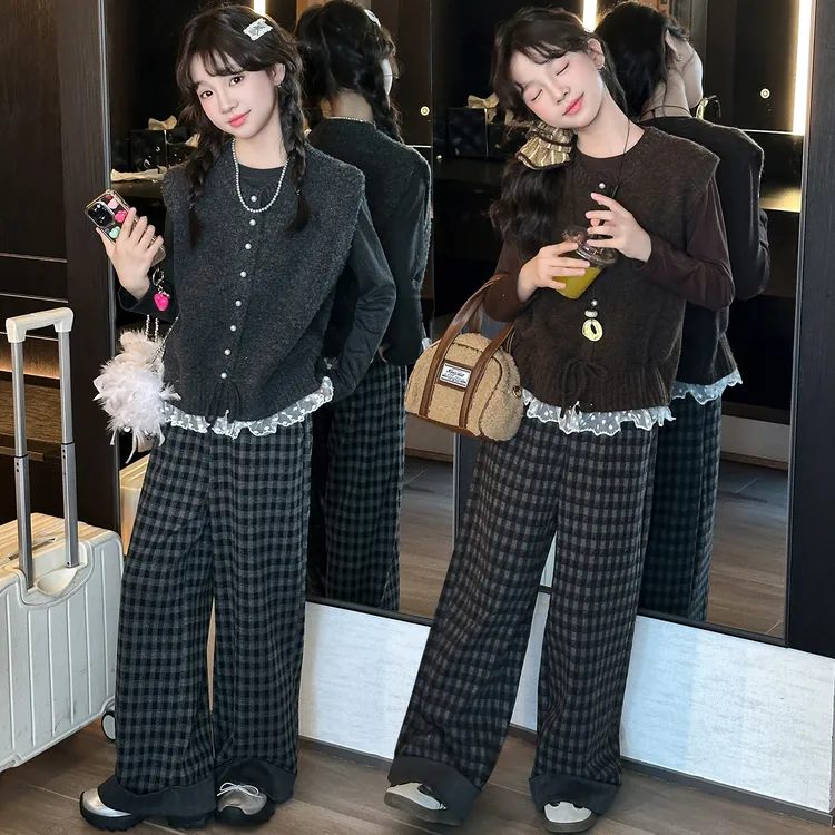 女童秋装套装2025年款衣服儿童春秋款网红洋气潮款毛衣马甲三件套