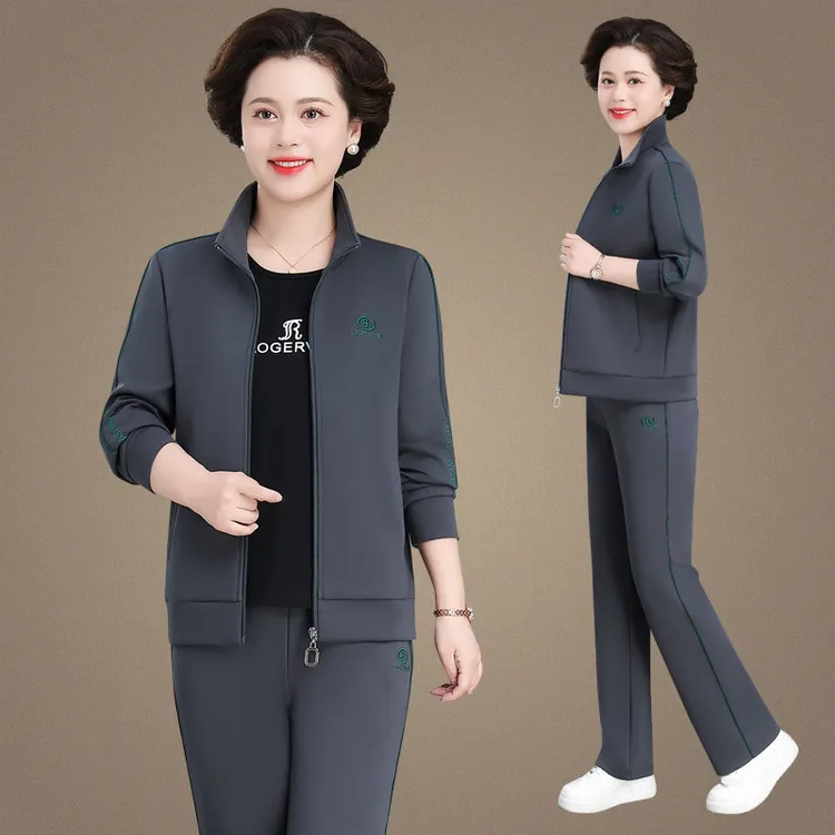 中年妈妈春秋女装洋气中老年大码运动服套装女秋装新款休闲衣宽松