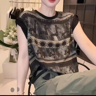 聚酯纤维100%圆领T恤女2025夏季新款时尚百搭无袖显瘦上衣印花设