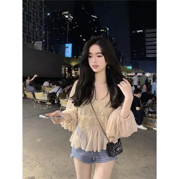 famouswang2023年夏季新款重工杏色拼接蕾丝雪纺上衣女小个子