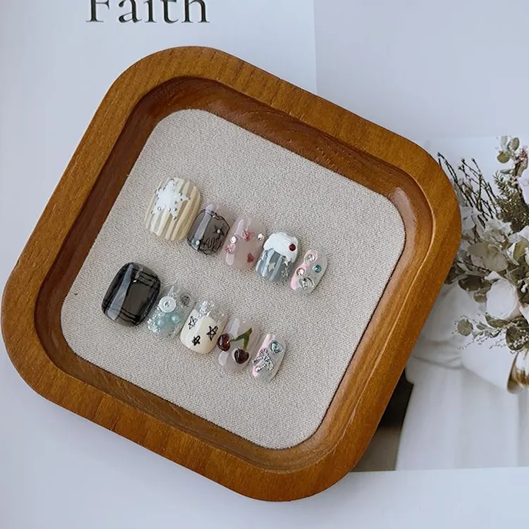 纯手工多巴胺可爱ins风穿戴美甲片指甲片美甲贴片分码10片