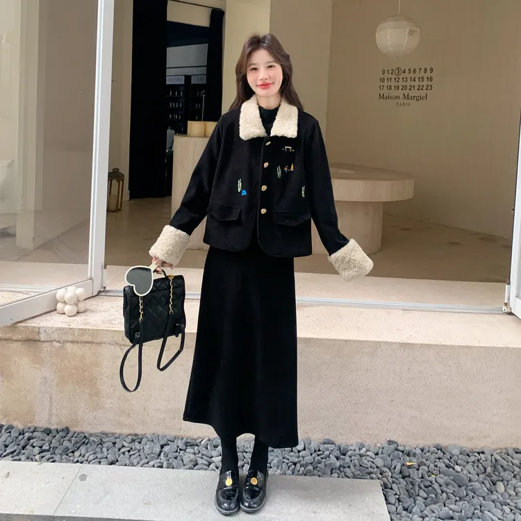 独特漂亮冬装一整套韩系巨好看的毛领外套半身裙子超火两件套装女