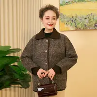 气质妈妈装秋季2025新款针织大毛衣服洋气外套时尚奶奶装秋冬