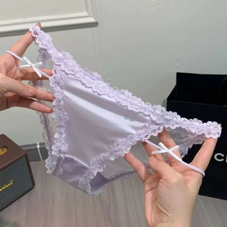 法式轻奢高级缎面蕾丝花边性感纯欲美腰透气网纱包臀女士三角内裤