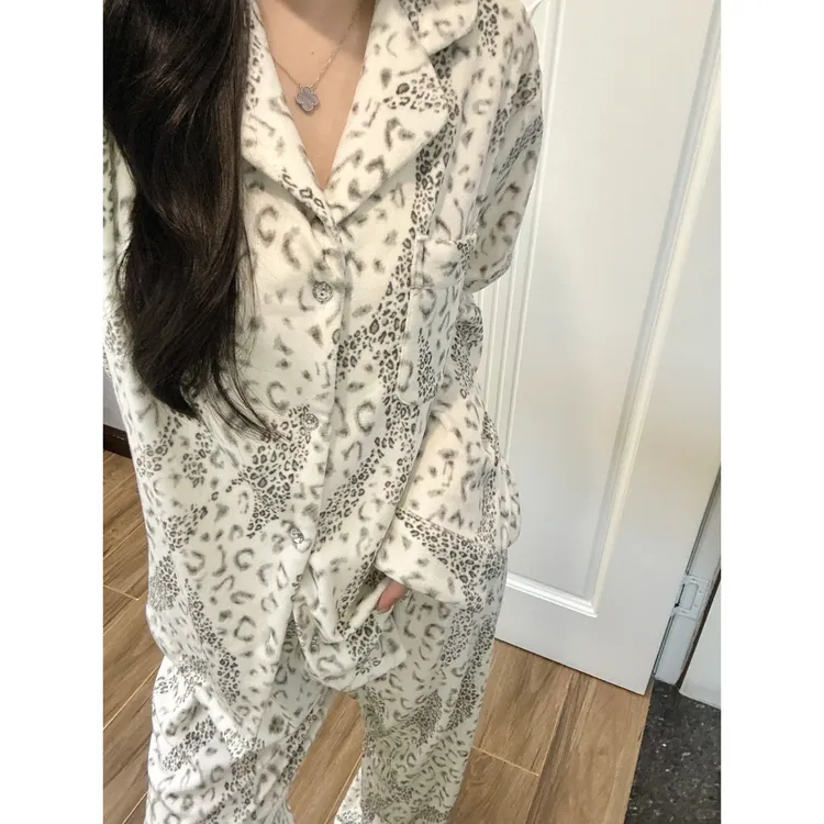 法式纯欲风高级感气质德绒保暖大码睡衣女性感宽松遮肉秋冬家居服