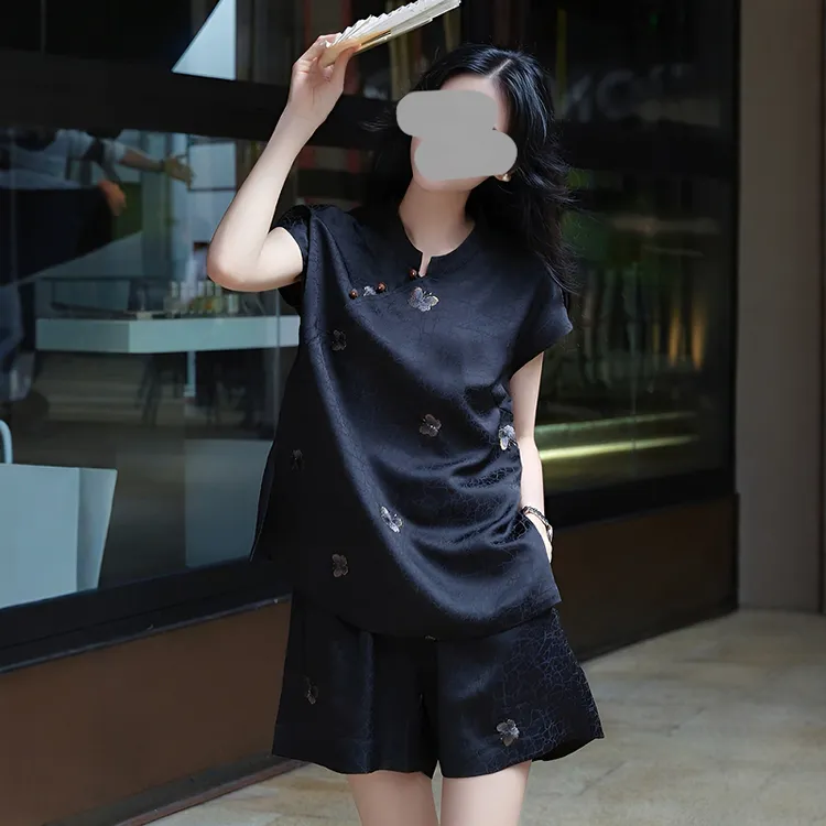 韩系休闲气质套装2025新款慵懒蝴蝶印花短袖上衣高腰短裤两件套女