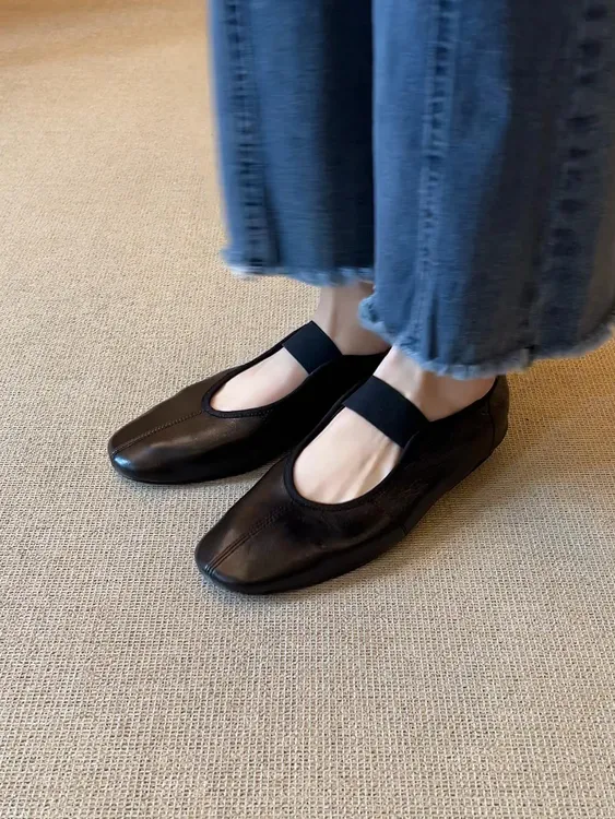 玛丽珍女2025秋季新款软皮浅口法式复古红色平底一字带芭蕾舞单鞋