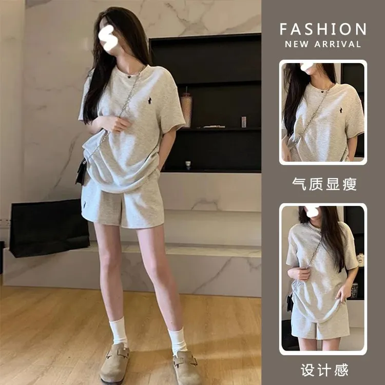 时髦孕妇装新款夏季休闲运动套装短袖上衣宽松舒适短裤洋气两件套