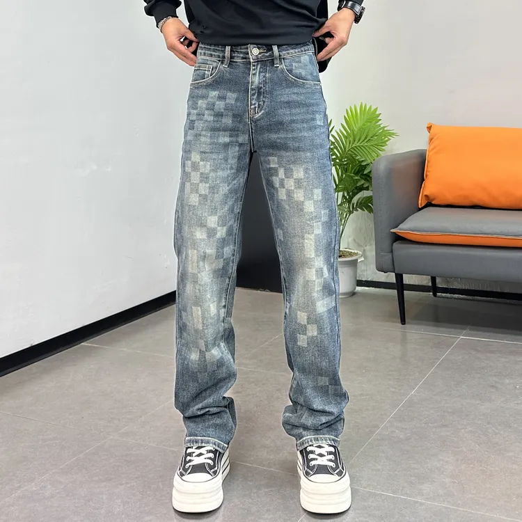 棋盘格印花直筒蓝色牛仔裤男秋冬新款复古轻奢潮牌高街美式长裤
