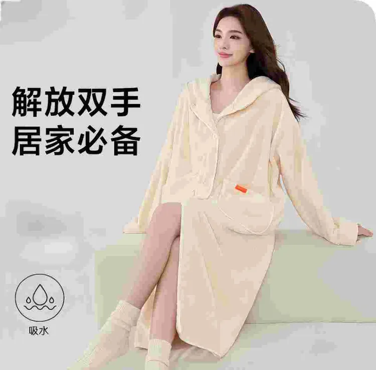 新款韩式冬季连帽浴袍吸水不掉毛保暖居家情侣同款浴巾奶呼呼手感