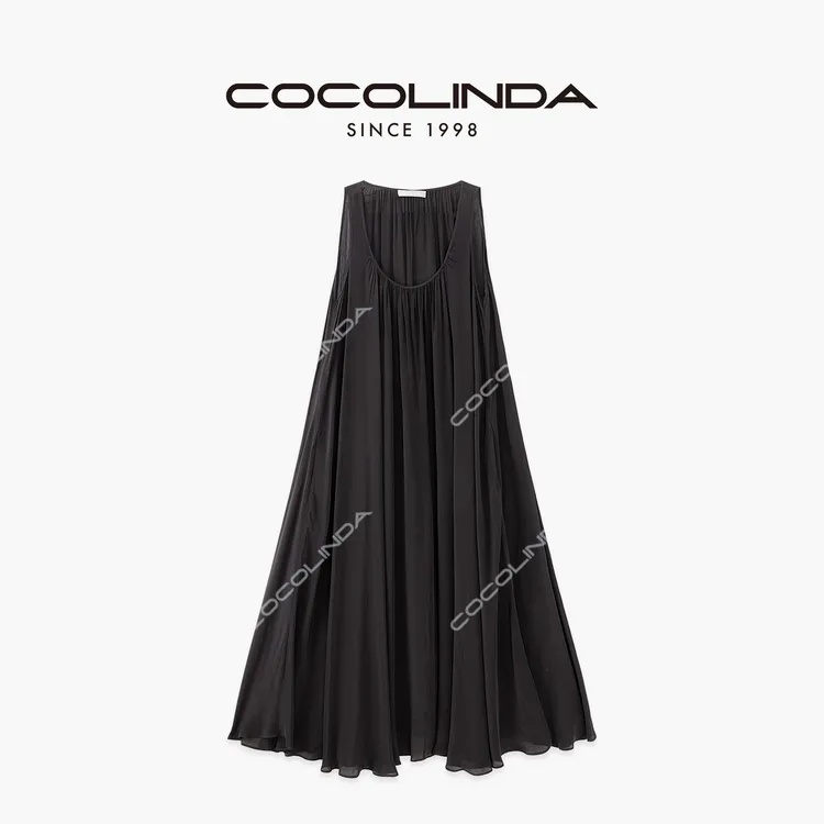 COCOLINDA | 户外黑色坎袖连衣裙Q3490