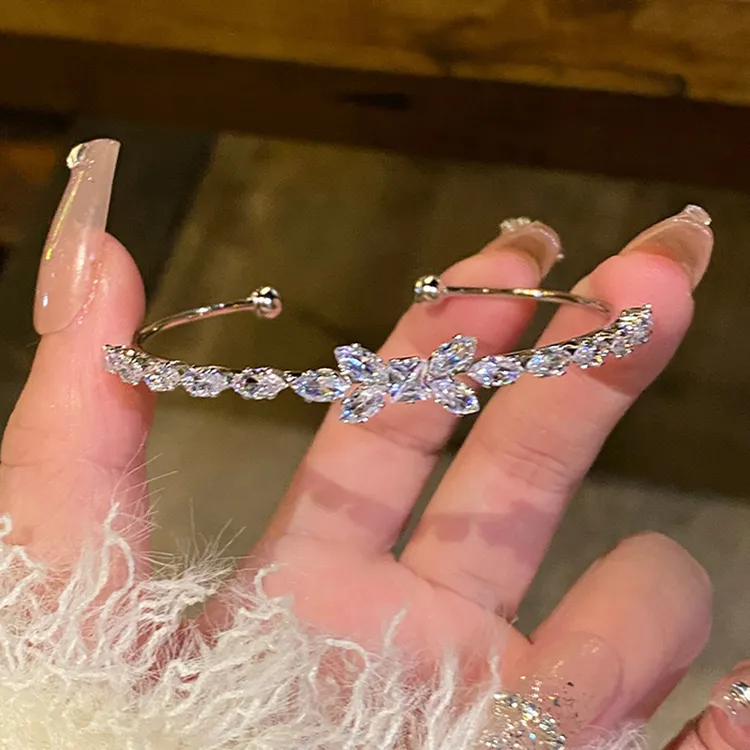 合金手镯 麦穗蝴蝶结手镯女高级感锆石手环开口手链轻奢小众精致