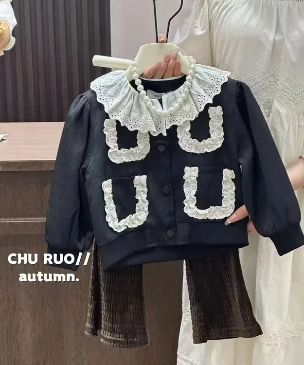儿童小小风外套秋款时尚