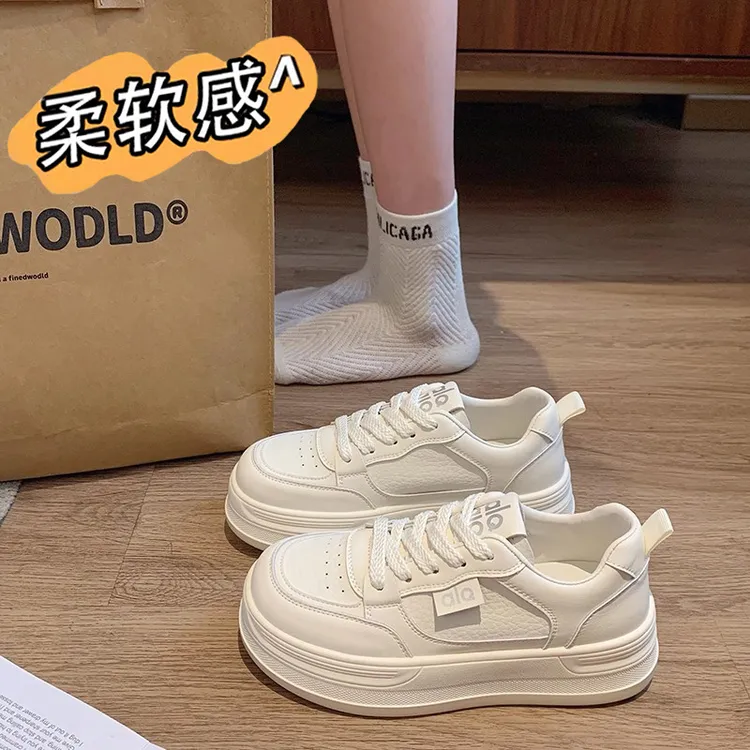 踩屎感厚底时尚百搭小白鞋女2025新款秋季增高休闲板鞋学生运动鞋