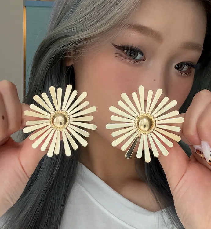 铜合金耳饰 欧美风高级感女耳饰夸张气质耳夹法式欧美轻奢饰品