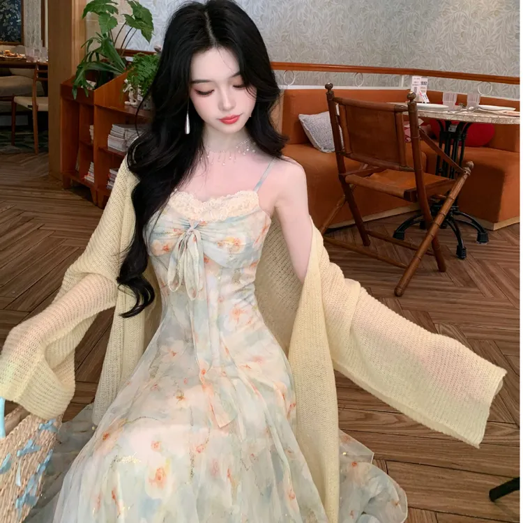 Blovelan涟心蕊 蕾丝花边蝴蝶结小清新碎花大裙摆连衣裙