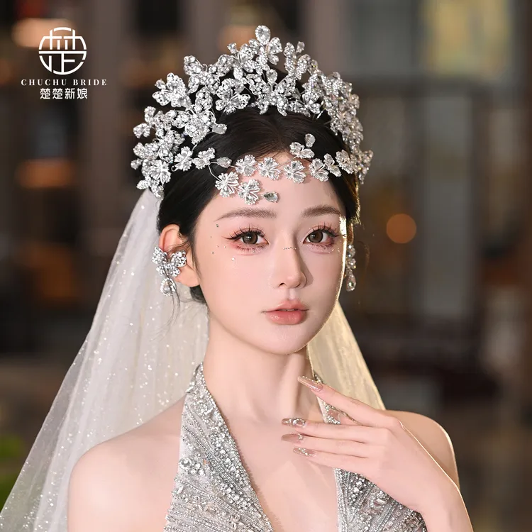 新款新娘皇冠手工水钻蝴蝶主婚纱日韩公主王冠白纱礼服头饰