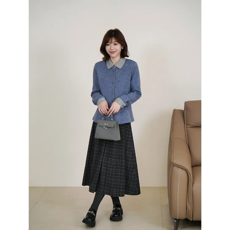 斯洋洋SIYANG冬季羊毛混纺撞色小翻领针织减龄上衣SY511A036SYY