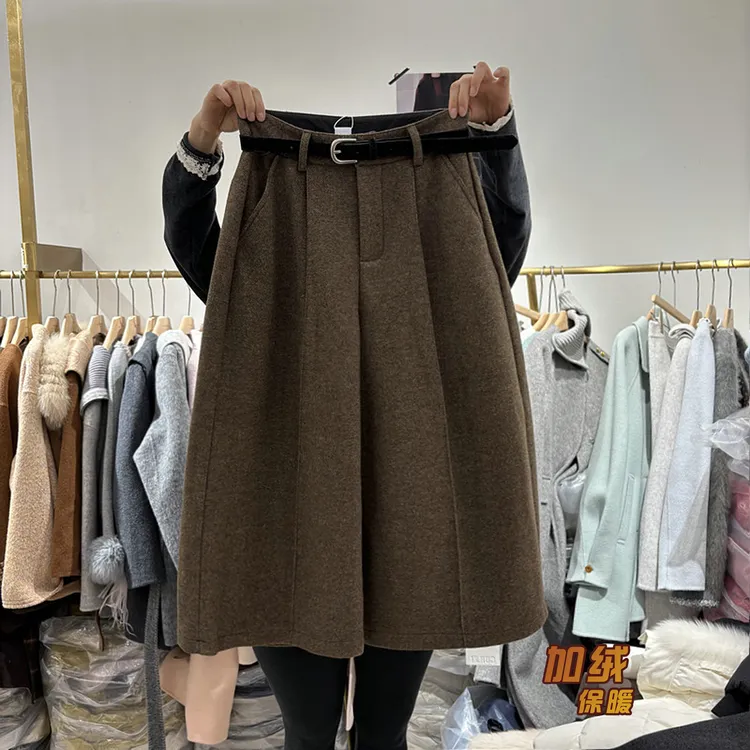 复古秋冬加绒时尚显瘦女新款显瘦气质直筒阔腿休闲羊毛呢七分裤女