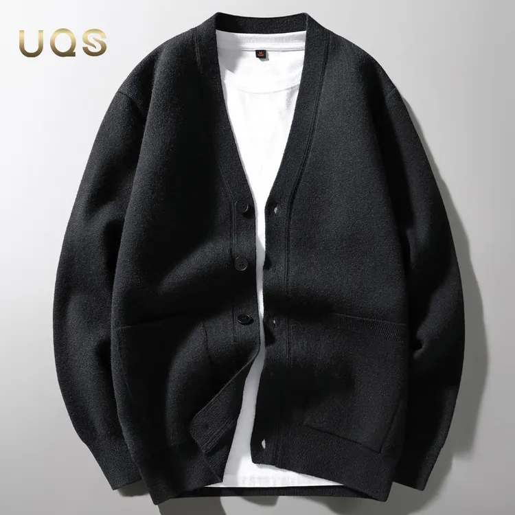 V领纯色男士针织开衫秋冬新款休闲简约时尚文艺感毛衣亲肤保暖款