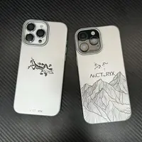 户外潮牌骨头鸟适用苹果16手机壳iphone15promax磁吸14超薄13雪山