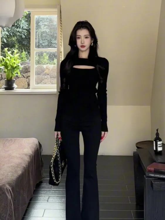 性感纯欲风黑色镂空纽扣长袖T恤女春新款季辣妹紧身显瘦上衣