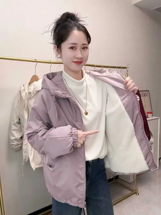 【现货+运费险】加绒加厚款冲锋衣宽松连帽上衣冬季短棉袄外套女