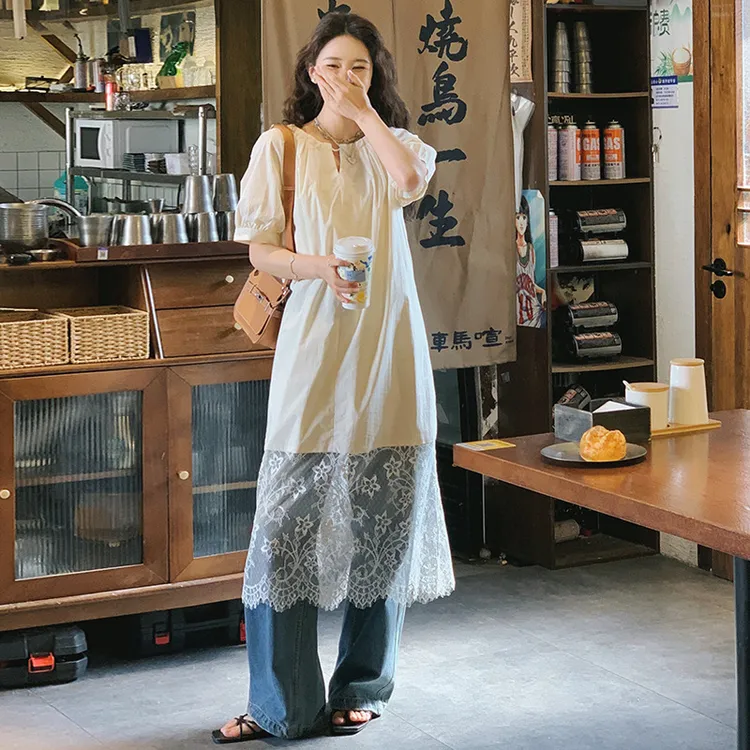 挂脖式蕾丝拼接连衣裙女长款2025年夏季新款时尚气质小众宽松显瘦