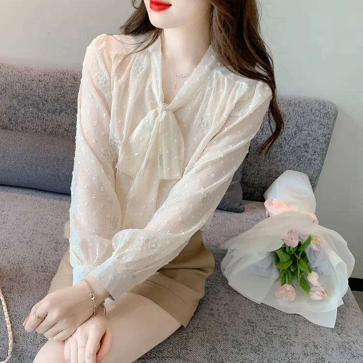 法式气质飘带蕾丝衫长袖衬衫女款2025春秋薄款别致独特蝴蝶结上衣
