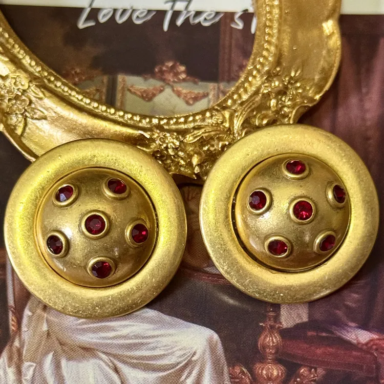铜合金耳饰 「红玑金盘」收藏款！西洋古董风耳夹中古捷克红个性胸针