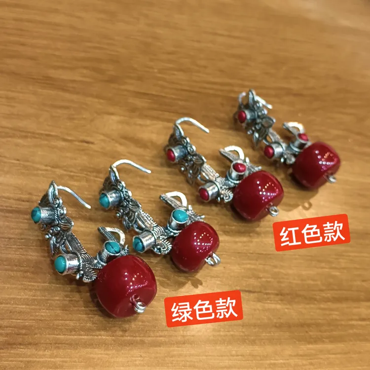 铜合金亚克力耳饰 藏式做旧镀银耳环精美时尚民族风百搭红色绿色