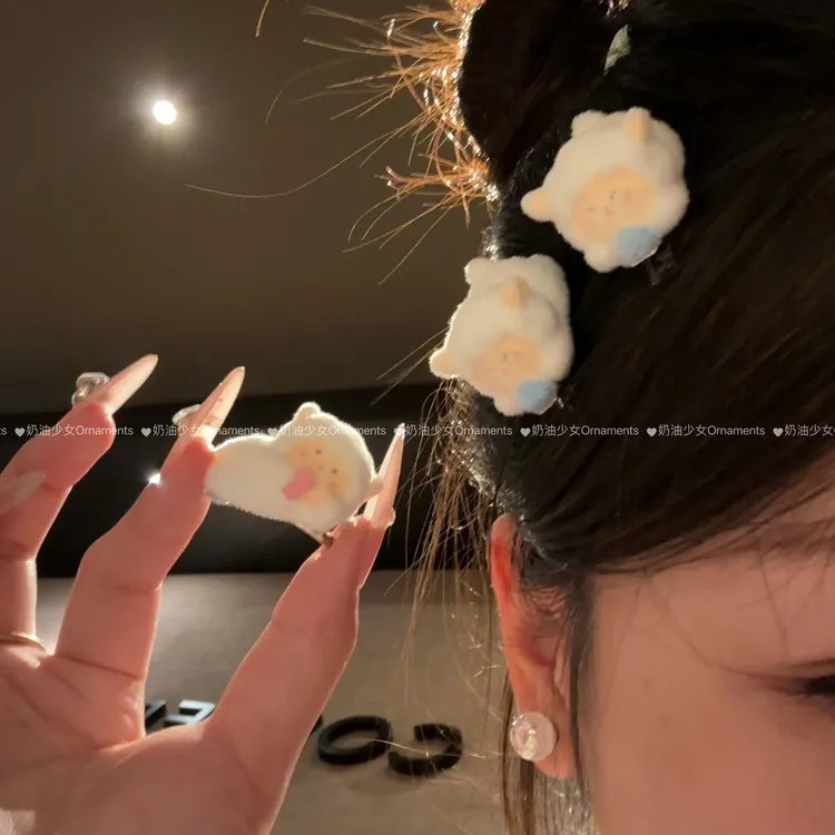 奶白白小羊植绒发夹可爱少女心侧边刘海夹鸭嘴夹卡通发饰女