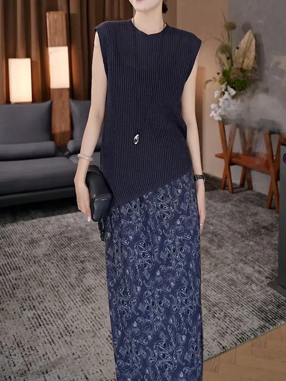 简约时尚通勤洋气裙套装2025夏季新款显瘦百搭针织衫+印花半身裙