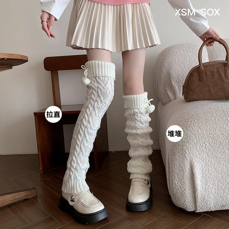 lolita过膝毛球袜套秋冬保暖学院风针织小腿袜日系JK长筒堆堆袜女