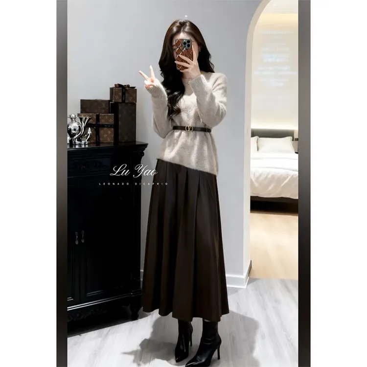 韩式搭配一整套冬装女洋气减龄宽松针织衫上衣高腰半身裙两件套装