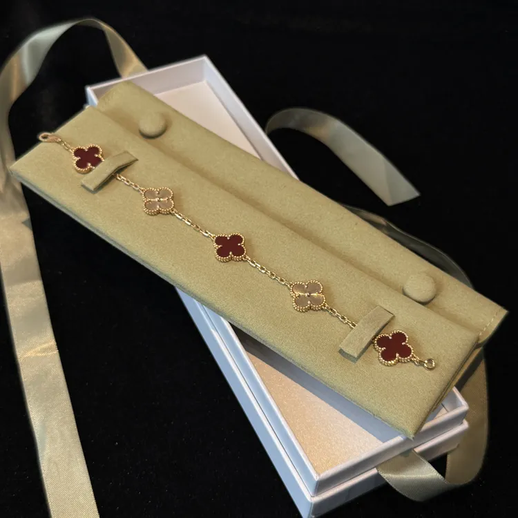 合金手链 镀K金 轻奢百搭四叶草五花手链高定CNC工艺