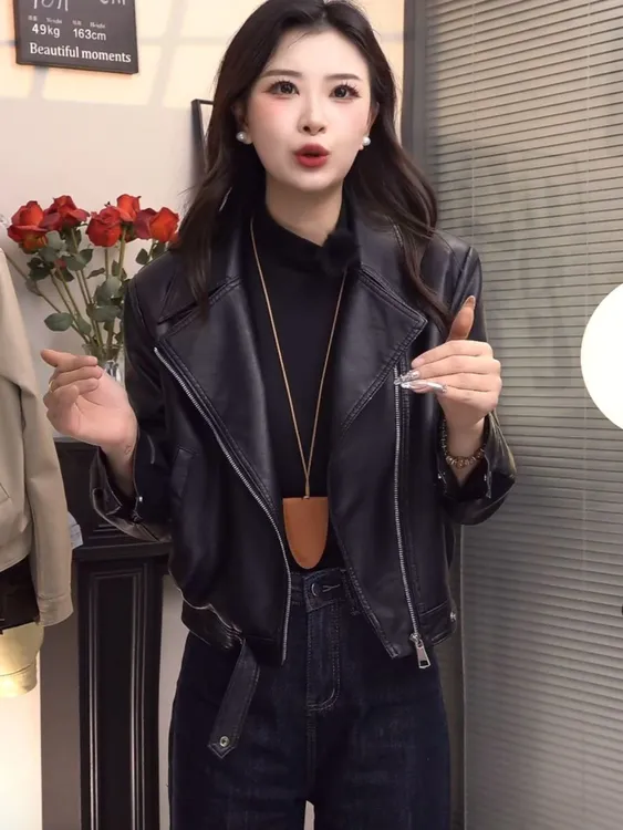 海宁加绒加厚皮衣外套女时尚休闲宽松短款2025冬季新款机车皮夹克