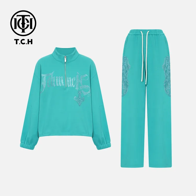 TCH私服秋冬加绒加厚慵懒风烫钻时尚淑女蓝色套装T75D07E1011