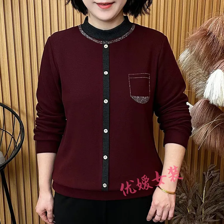中老年女装秋冬圆领撞色烫钻双面绒保暖显瘦洋气妈妈装长袖上衣