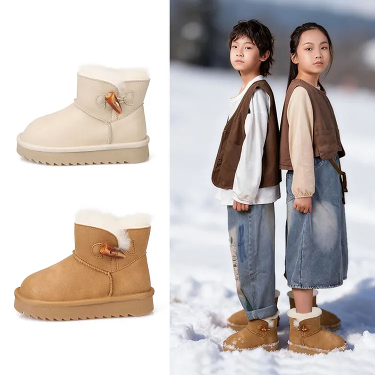 冬季新款光面牛皮羊毛保暖牛角扣时尚雪地靴防滑26-40码防水棉靴