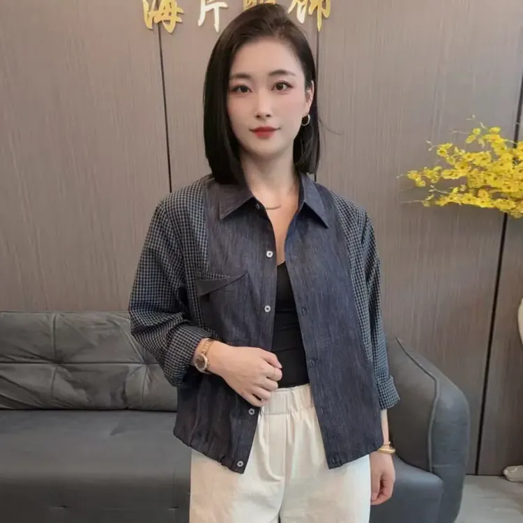 通勤休闲长袖衬衫女2025秋季新款洋气显瘦宽松格子拼接牛仔衬衣潮