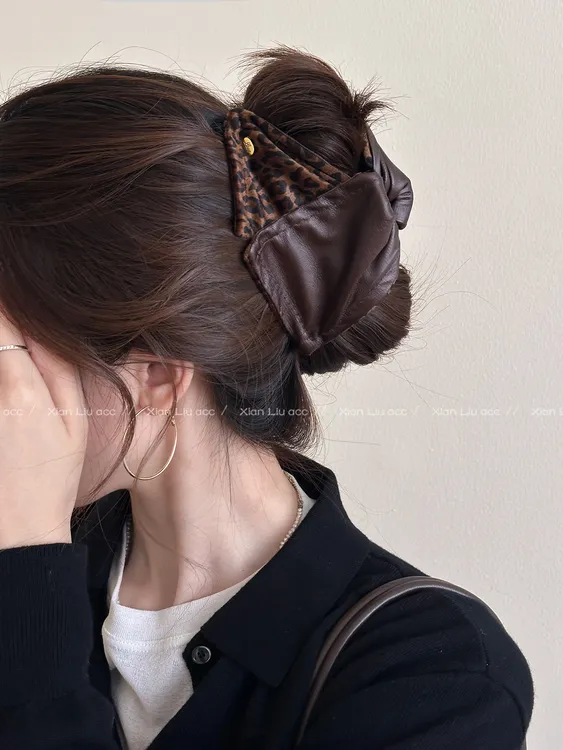 复古金标豹纹三角抓夹女秋冬高级感后脑勺盘发鲨鱼夹气质发夹发饰